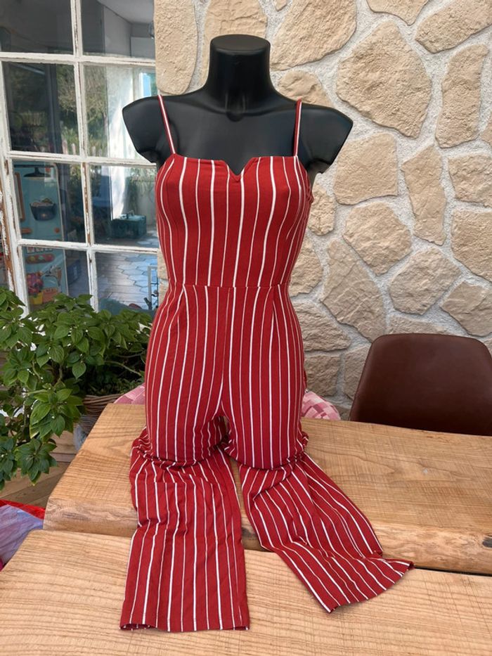 Combinaison d’été bershka à rayures rouille à bretelles taille XS 34