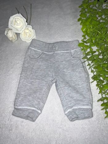 Très beau pantalon style jogging pour bébé fille