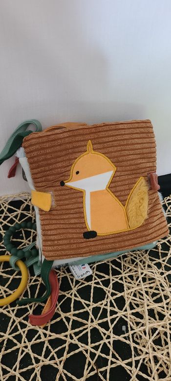 LIVRE D'EVEIL 2 EN 1 - FORET