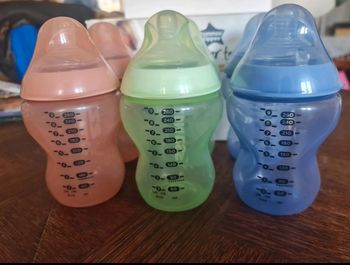 Biberons anti coliques tommee tippee