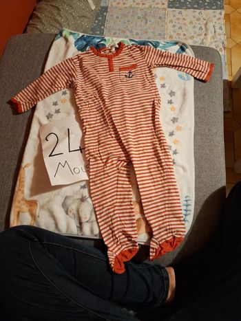 Pyjama rayé 24 mois