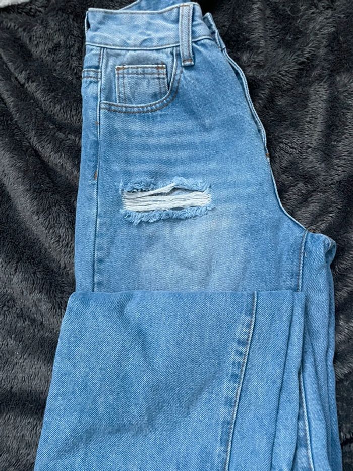 Jean troué shein petite xxs - photo numéro 3