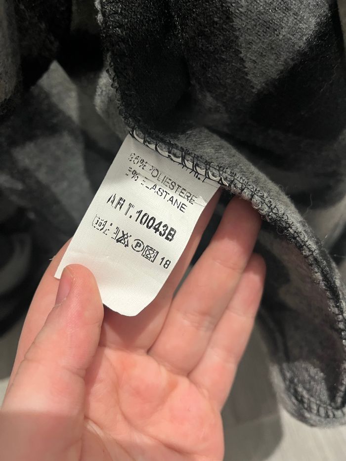 Trench gris et noir avec sa ceinture - photo numéro 3