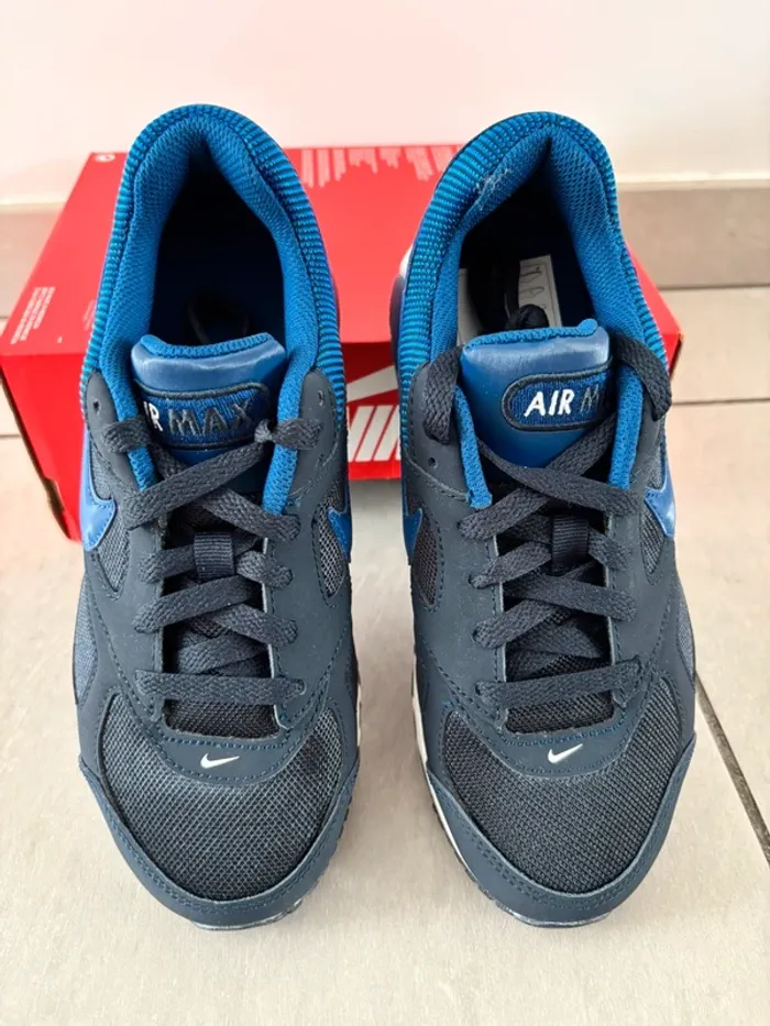 Nike air Max ivo - photo numéro 3