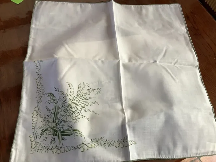 12 serviettes de tables - photo numéro 2
