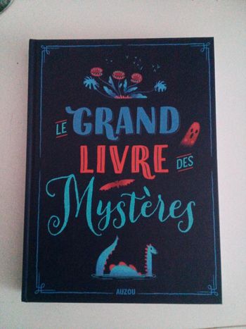Le grand livre des mystères