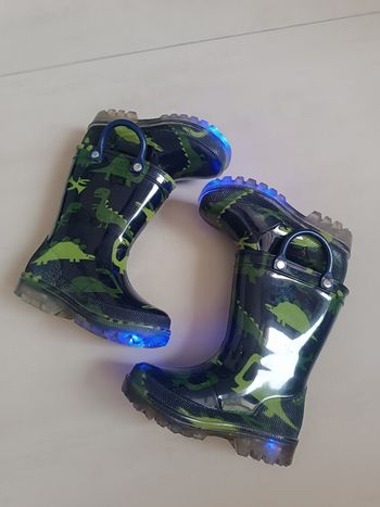 Bottes de pluie lumineuse dinosaure