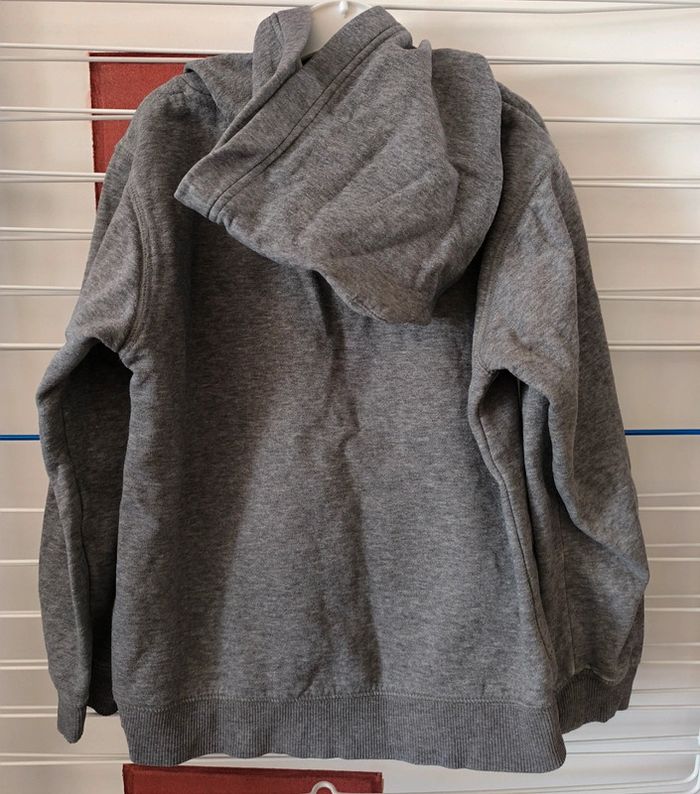 Sweat à capuche garçon 8 ans - photo numéro 2