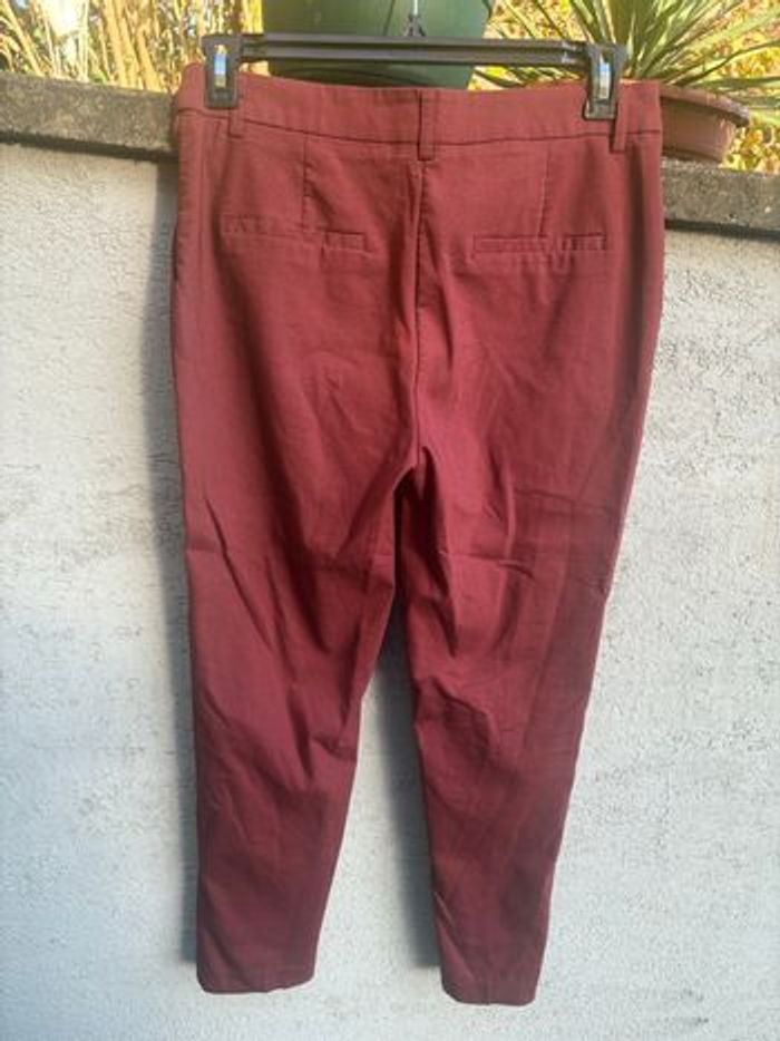 Chino bordeaux - photo numéro 3