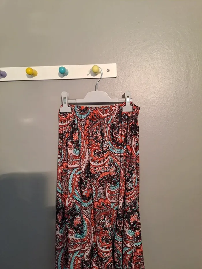 Robe bustier multicolore ton rouge - Marque Xinlai - Taille 40 - État neuf, jamais portée. - photo numéro 10