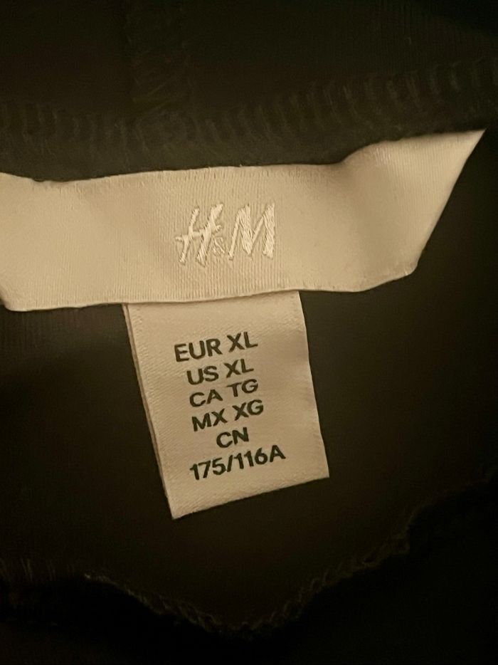 Tunique à capuche noir H&M - photo numéro 9