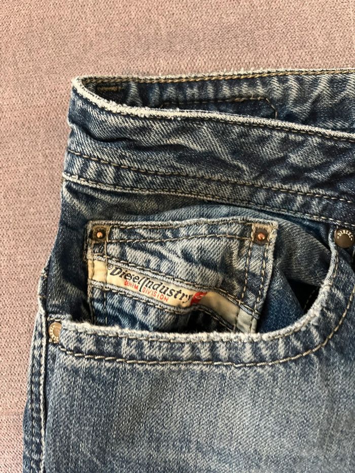Jeans diesel slim skinny w30 L32 - photo numéro 2