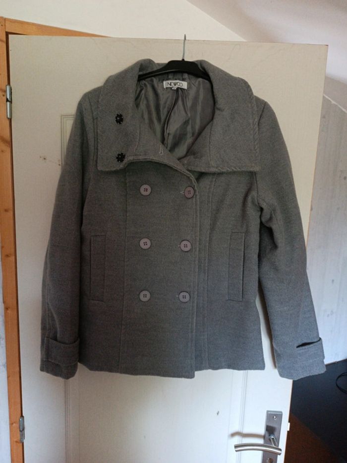 Veste grise newco taille 40 en tbe