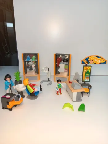 Lot figurines playmobil salon de coiffure