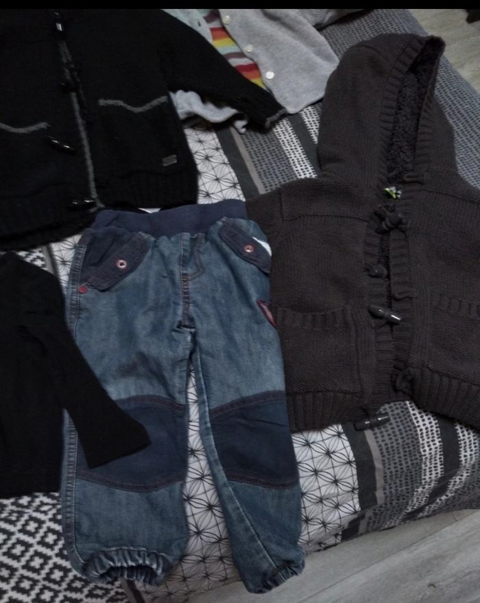 Lot vêtements 2 ans - photo numéro 6