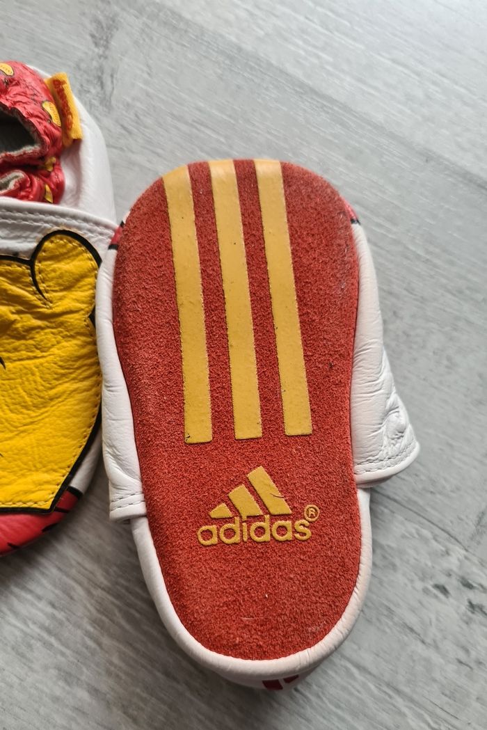 Chausson taille 17 adidas - photo numéro 3