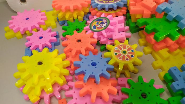 gros lot jeux d'engrenage et de construction '' funny cubes '' - photo numéro 4