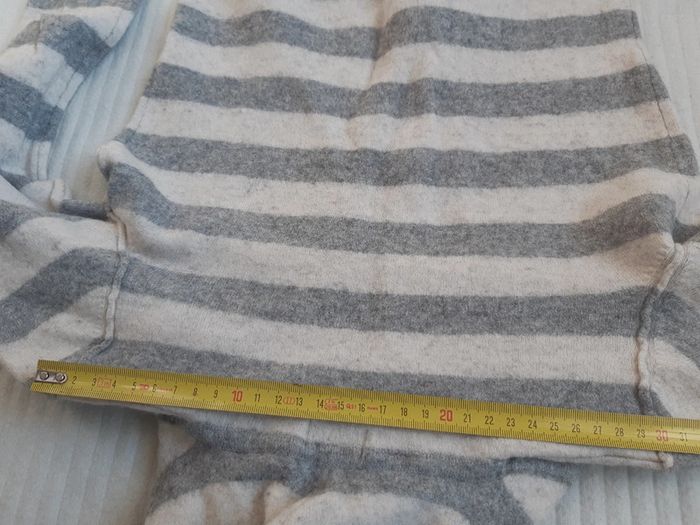 Pull rayé à capuche - photo numéro 8