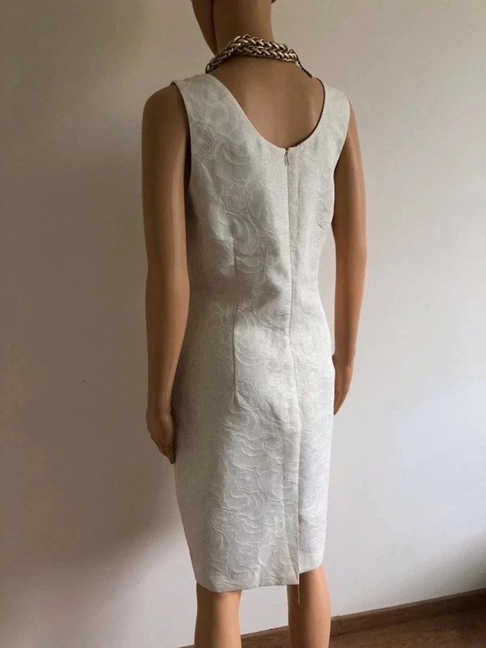 Robe blanche brillante neuve sans manches Tex by Max Azria taille M - photo numéro 8