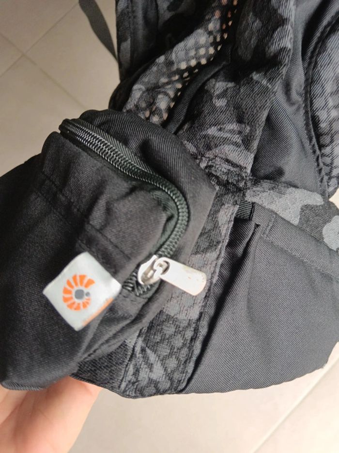 Ergobaby porte bébé Omni All-in-one Baby carrier onyx blooms - photo numéro 6