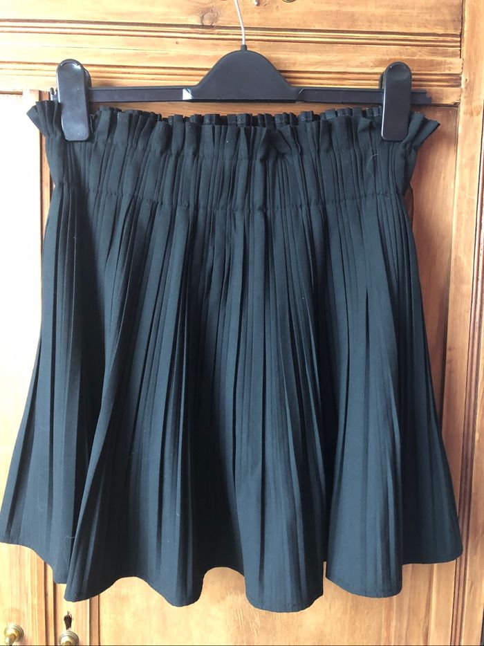 Jupe plissée noire Zara - photo numéro 6