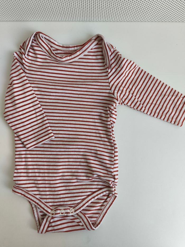 Lot de 3 bodies 3 mois - photo numéro 2