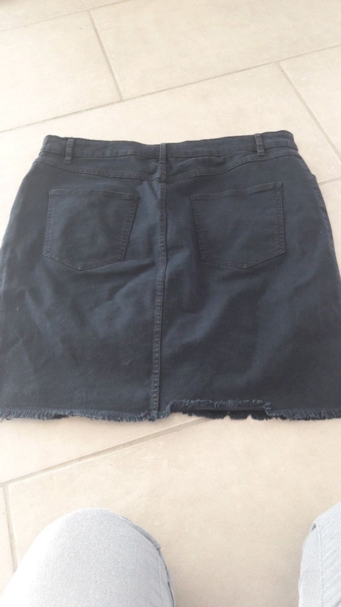 Jupe en jeans marine Kiabi 42 tres bon etat - photo numéro 7