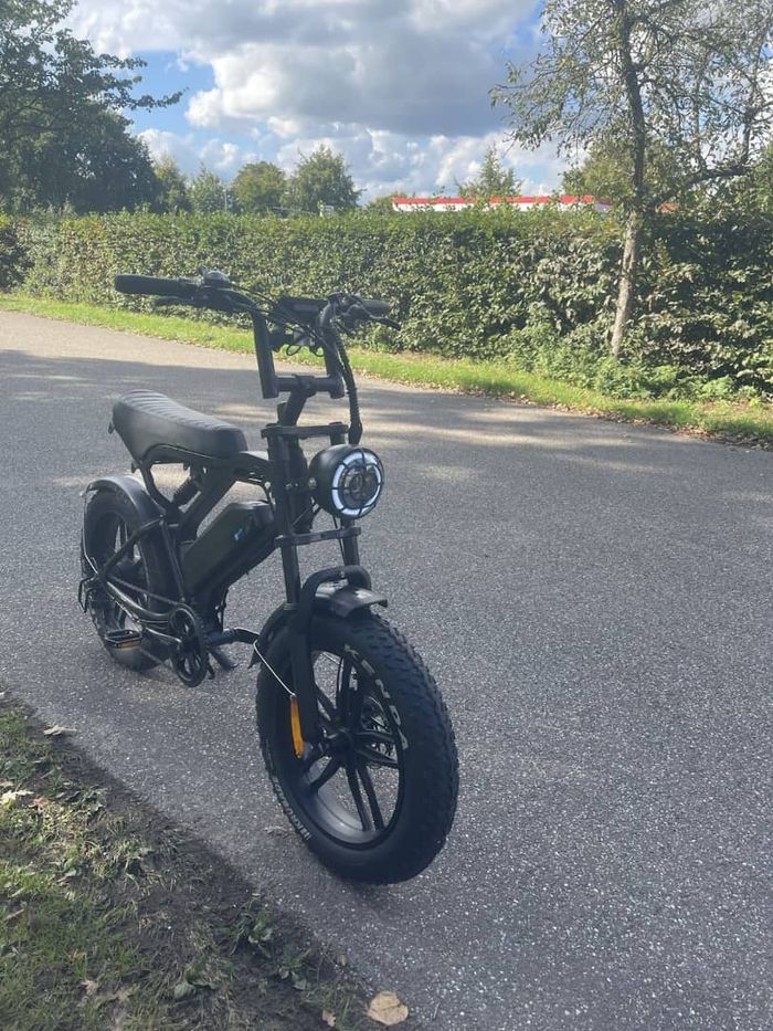 Fatbike v8 pro électrique - photo numéro 2