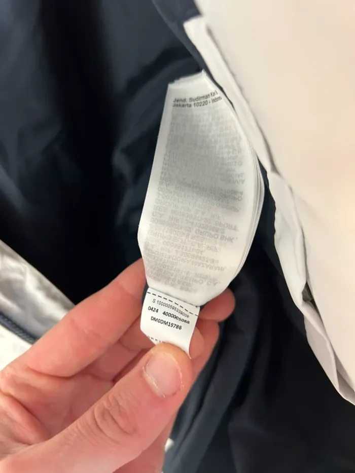 Doudoune Blanche Tommy Hilfiger L neuve - photo numéro 8