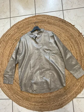 Chemise argentée irisée fêtes Ichi 36