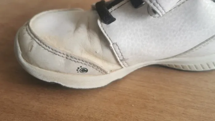 🌼Baskets enfant Decathlon T25 👟 scratch + lacets élastiques  pratique école  sport👟 - photo numéro 7