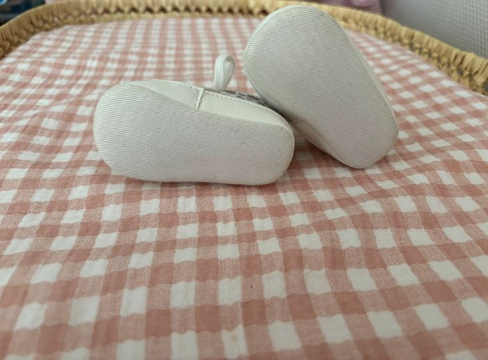 Basket bébé fille - photo numéro 2