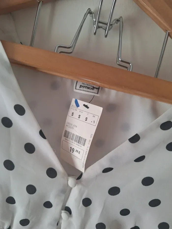 Blouse neuve a point - photo numéro 3
