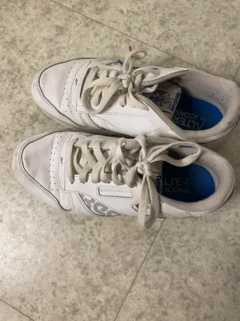 Baskets Reebok fille taille 37  (P)