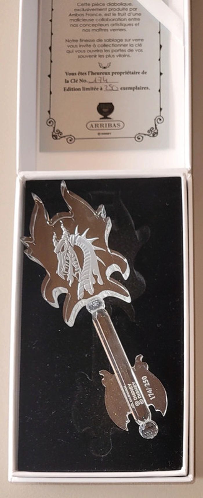 Cle key llave arribas le dragon de la belle au bois dormant disney