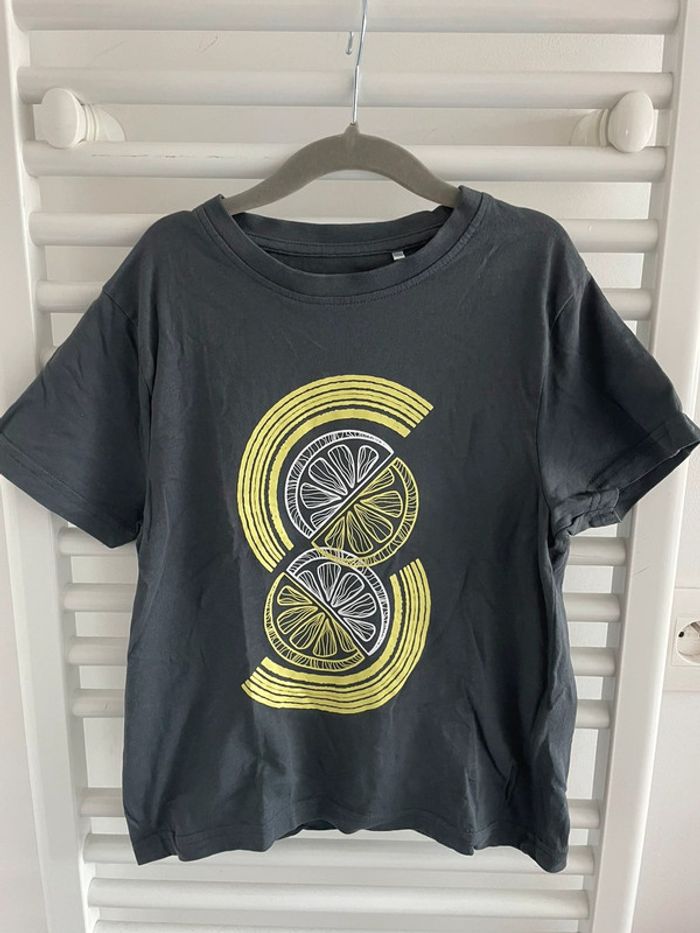 Tee-shirt orchestra neuf 8 ans