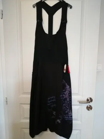 Très jolie robe, la Mode est à vous