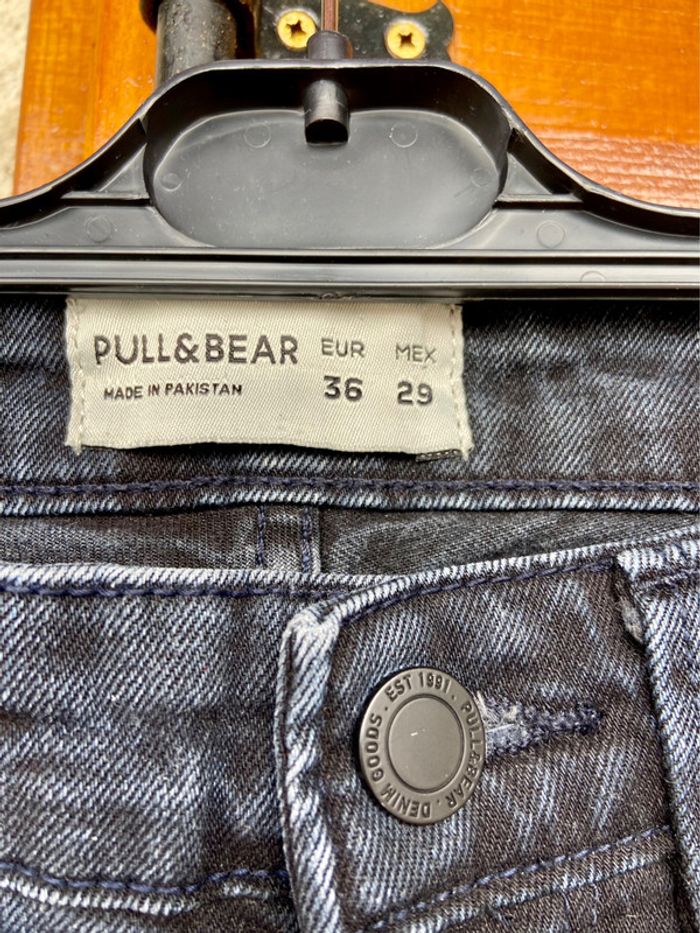 Jean noir homme Pull & Bear - photo numéro 4