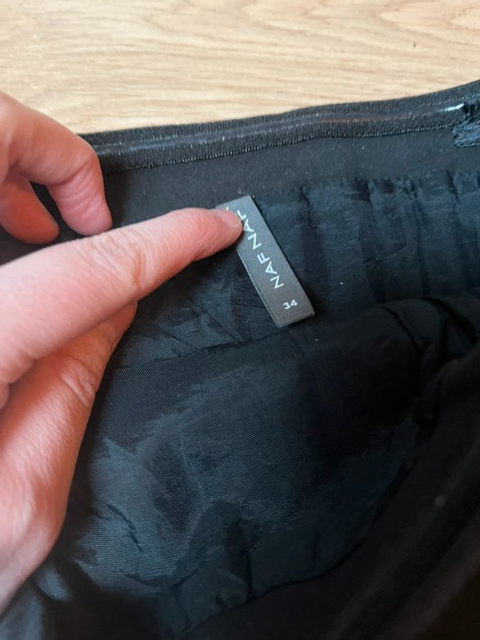 Jolie robe bustier noire et bleue Naf Naf - photo numéro 2