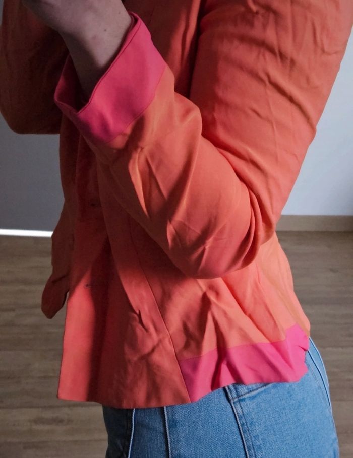 Veste blazer rose et orangée de chez Helena Sorel - photo numéro 4