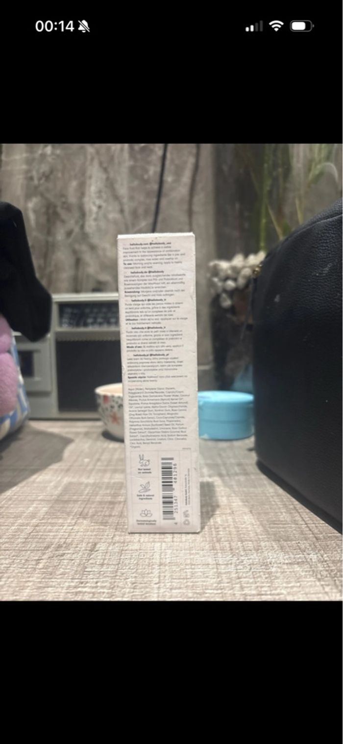 Crème fluide Rose velvet Hello Body - photo numéro 2