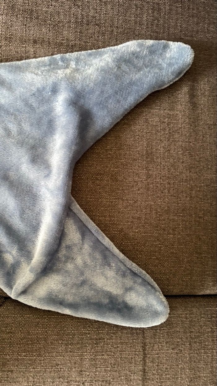 Sac de couchage/Plaid requin - photo numéro 4