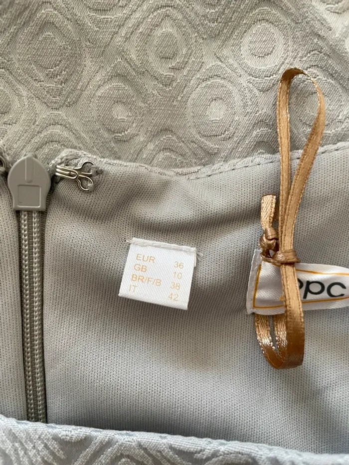 Robe fourreau grise BPC motif jacquard - Taille 38 - photo numéro 10