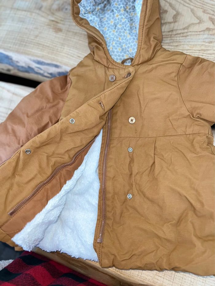 Manteau imperméable okaidi 3 ans marron camel intérieur fourrure blanc - photo numéro 2