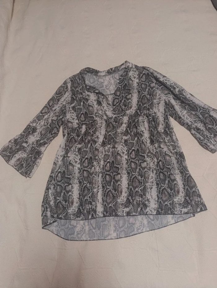 Blusa estampada - photo numéro 2