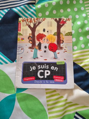 Livre je suis en CP dispute à la récré