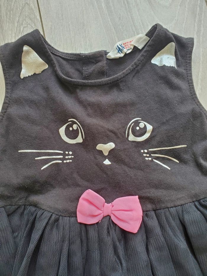 Robe fille HM 18 mois - photo numéro 2