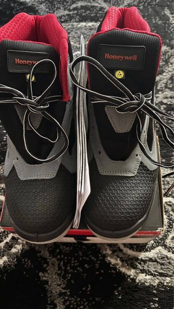Chaussures de sécurité montante - photo numéro 7