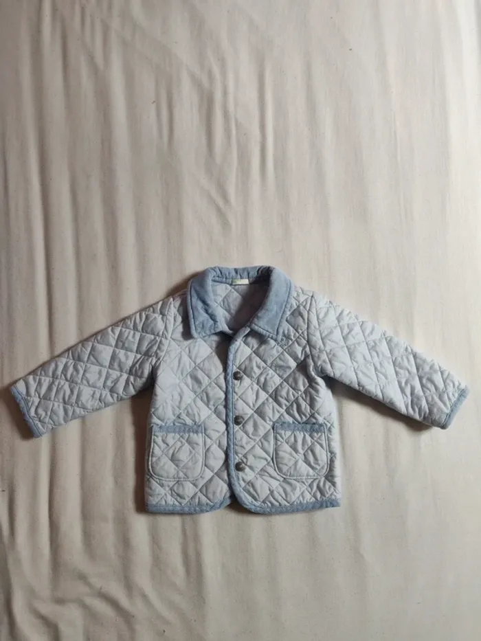 Veste matelassée Benetton Baby bleue ciel taille 9/12 mois