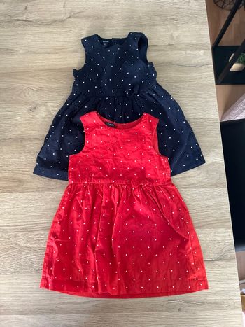 Lot 2 robes été  bébé fille taille 12 mois Kiabi 